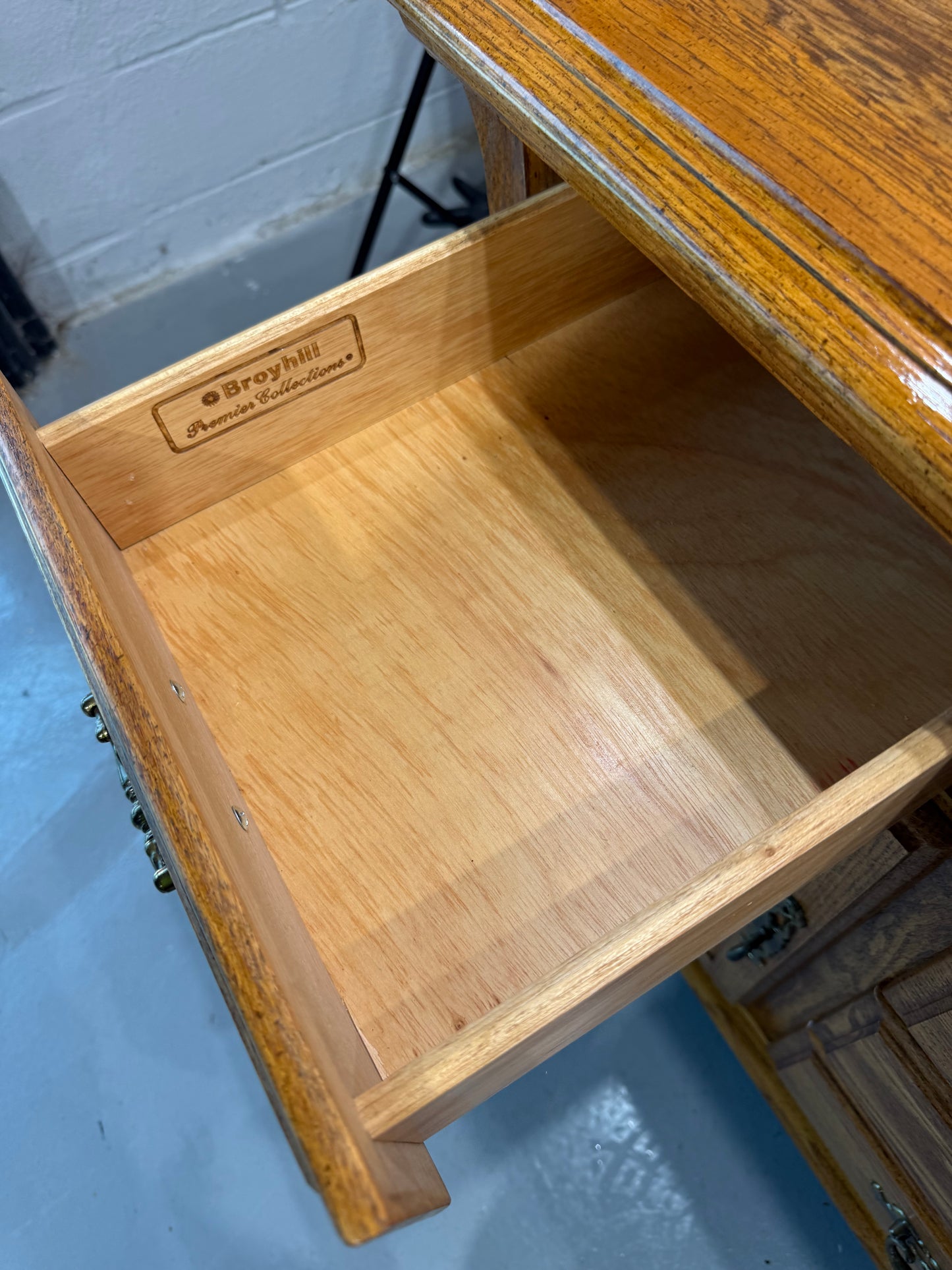 Broyhill Buffet Table / TV Stand