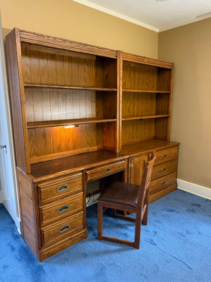 Young Hinkle Desk/Dresser