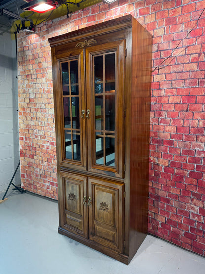 Bookcase / Bookshelf