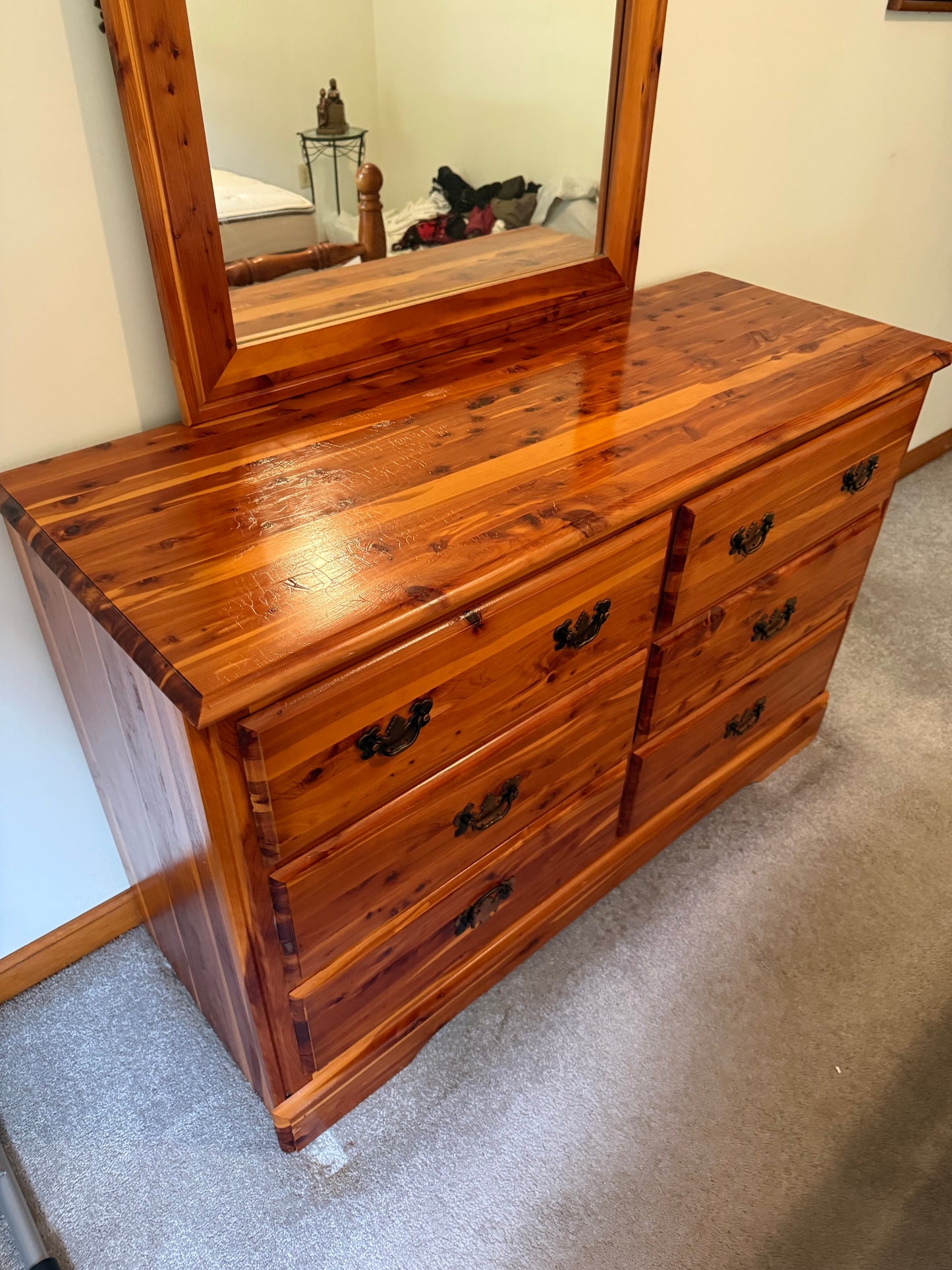 Cedar Dresser & Mirror