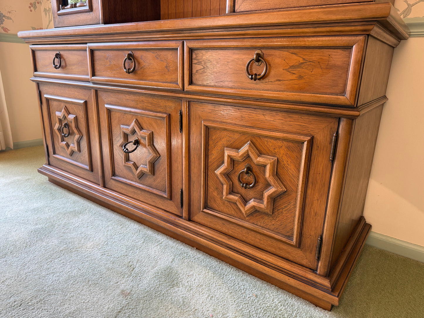 MCM Thomasville China Cabinet
