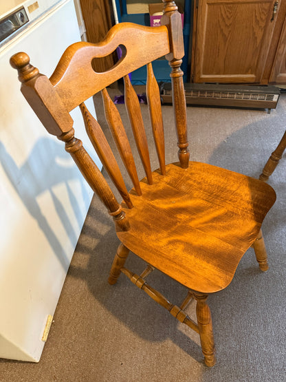 Kitchen Table & 4 Chairs