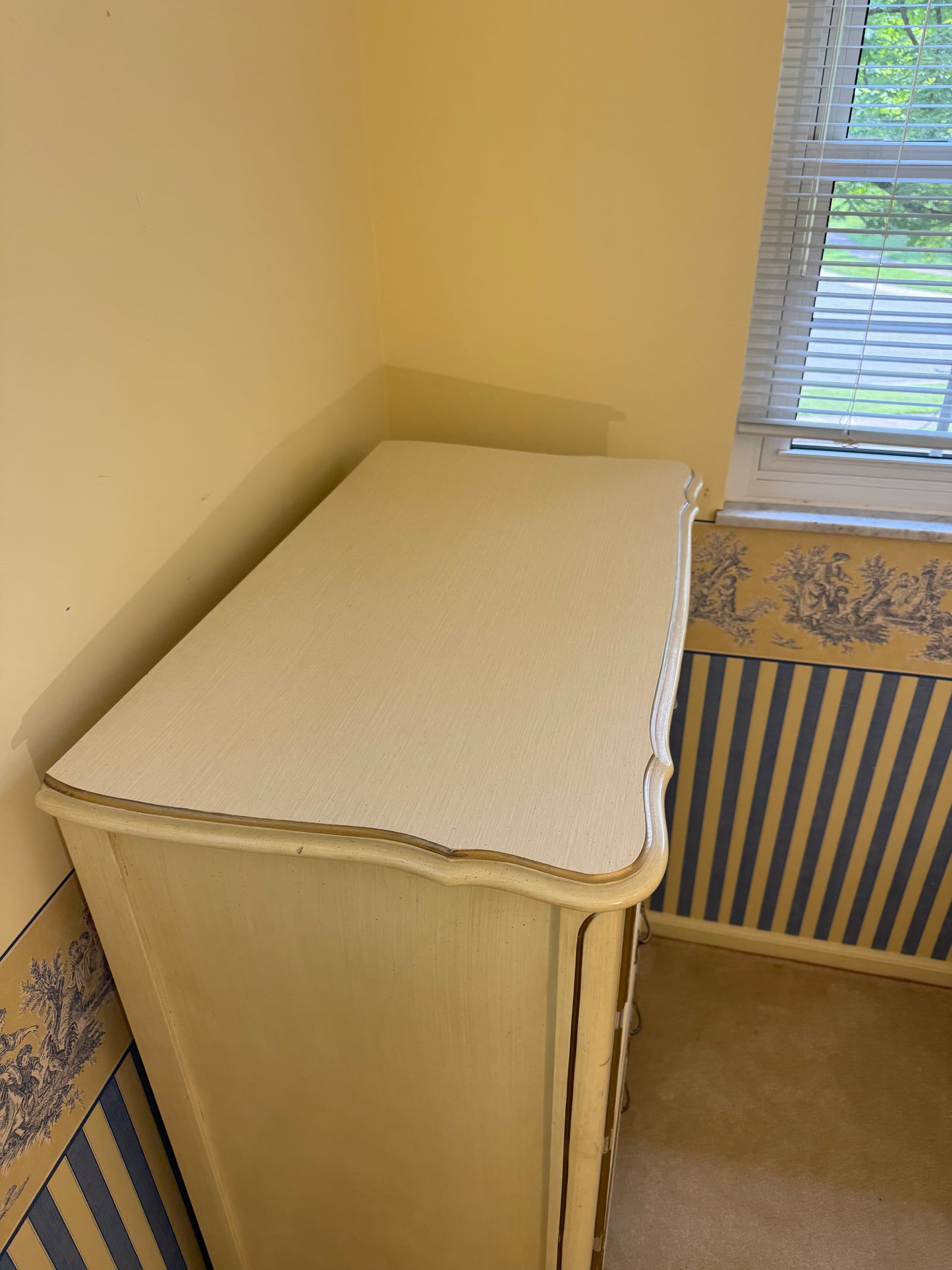 Henry Link Chest of Drawers