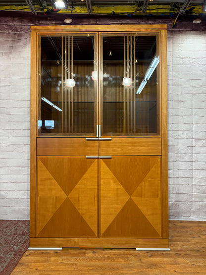 China Cabinet / Cupboard