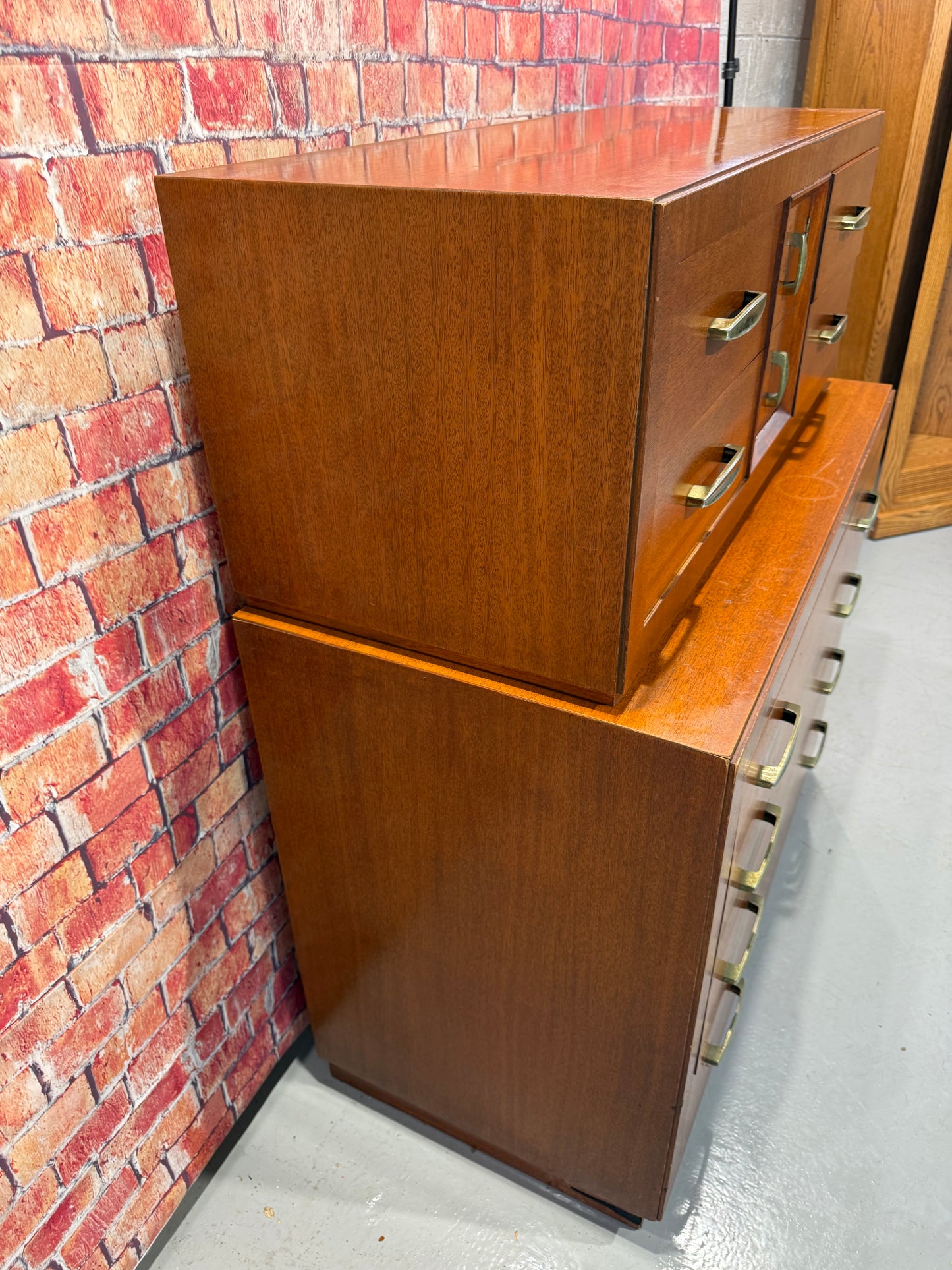 Thomasville MCM Chest of Drawers