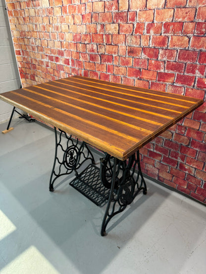 Singer Sewing Machine Table