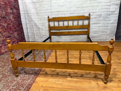 Maple Full Size Bed