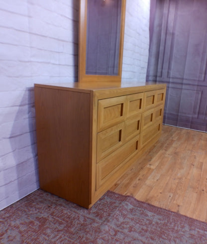 Thomasville Dresser & Mirror