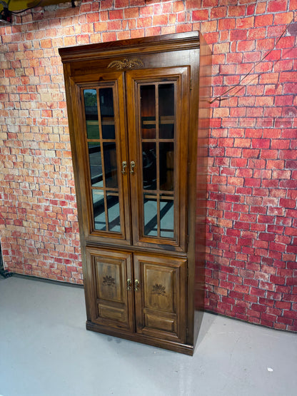 Bookcase / Bookshelf