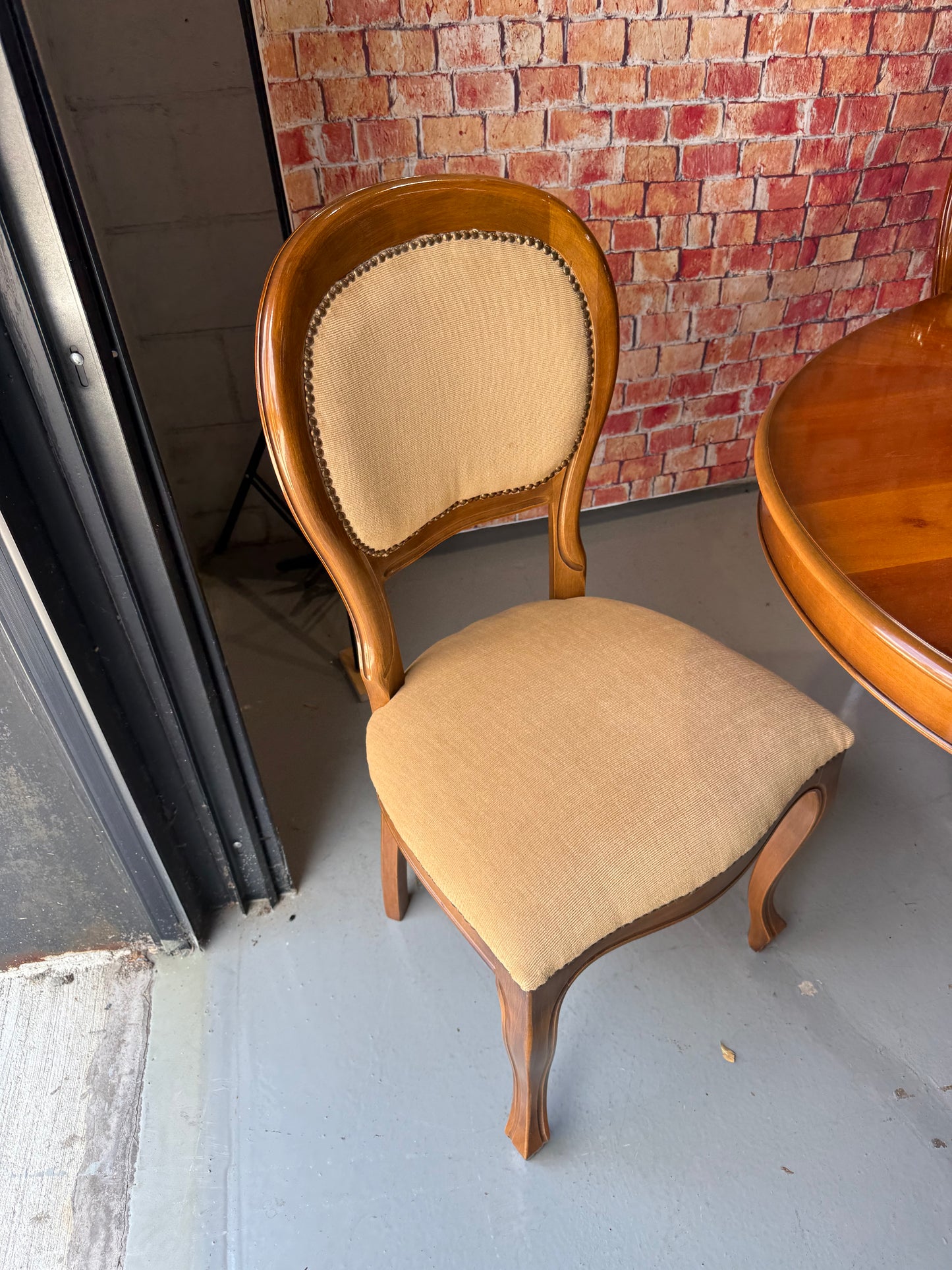 Italian Dining Table & 6 Chairs