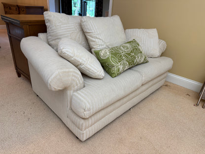 Loveseat - Lazarus