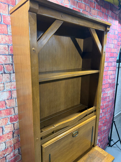 Vintage Hutch