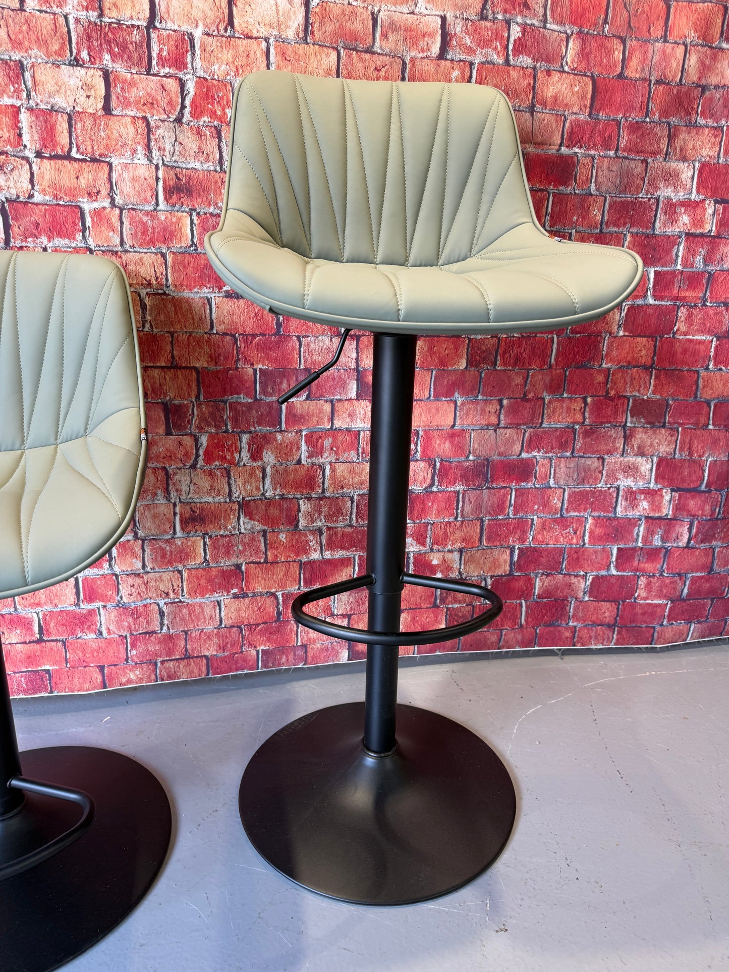 Younike Adjustable Barstools