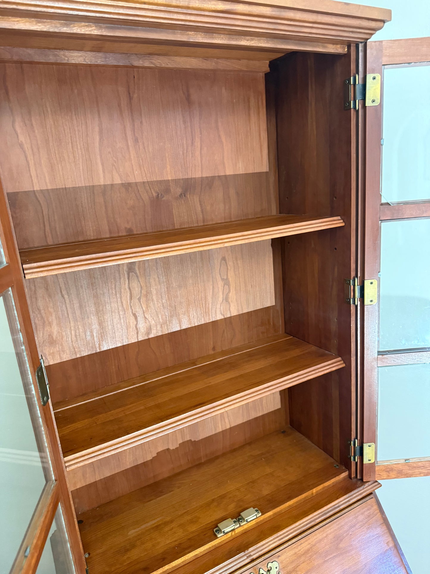 Secretary Desk w/ 4 Drawers