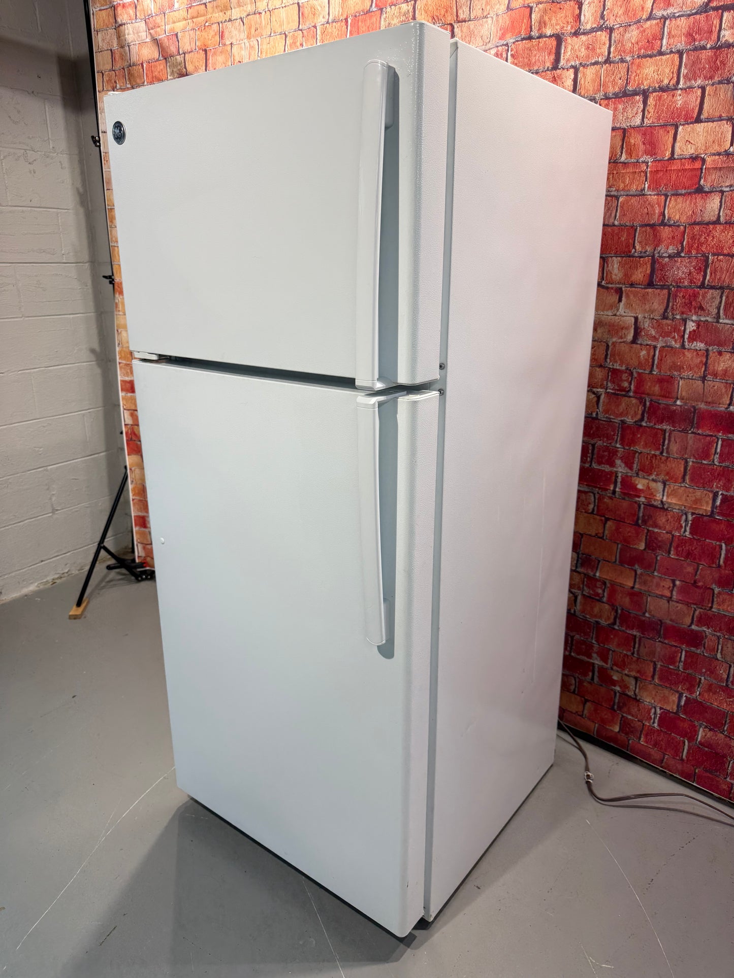 GE Fridge