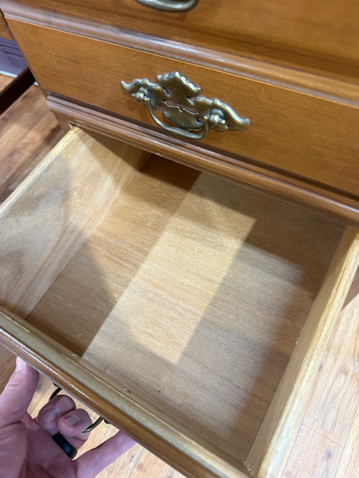 Bassett Desk & Chair