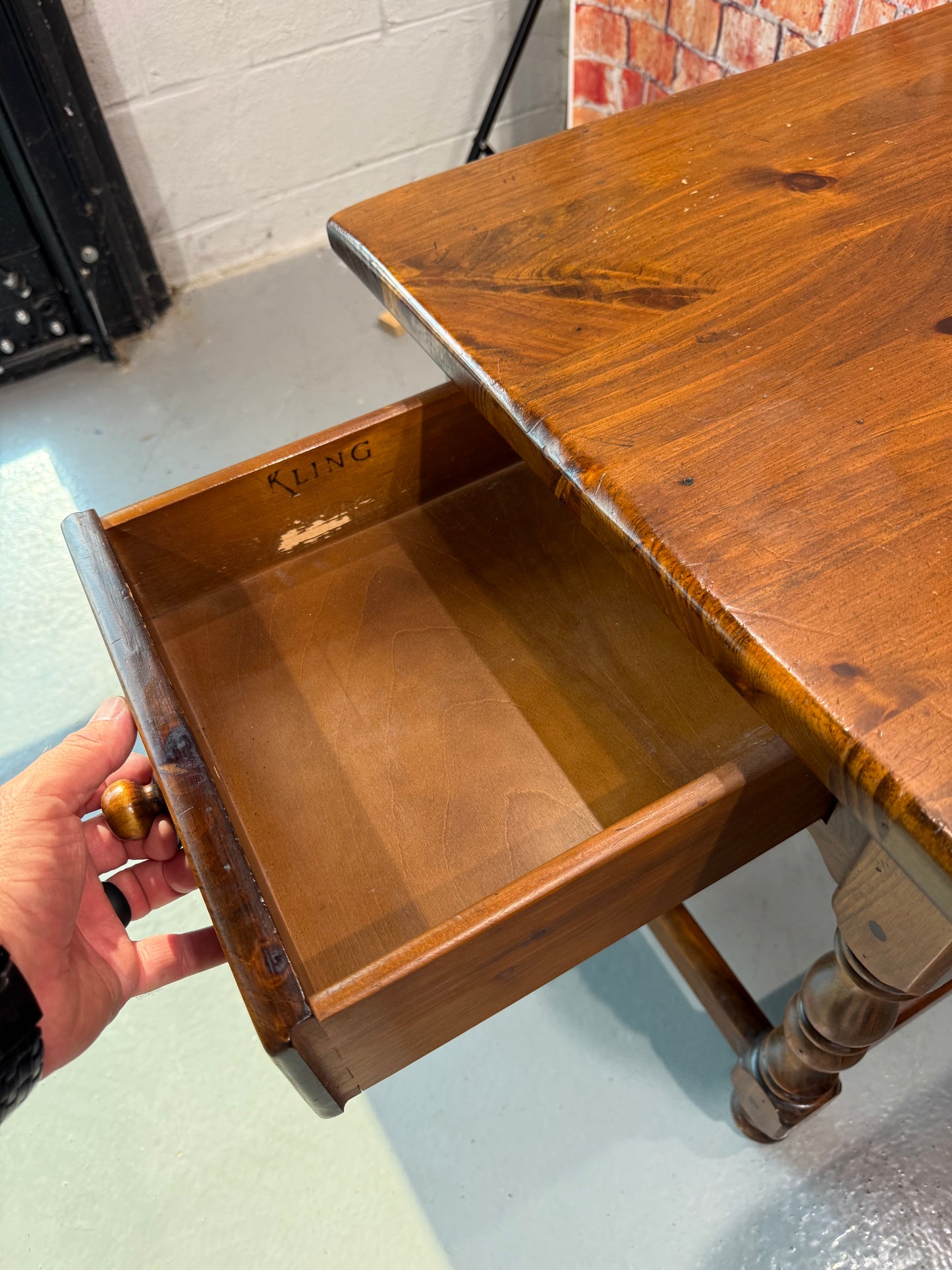 Kling End Tables