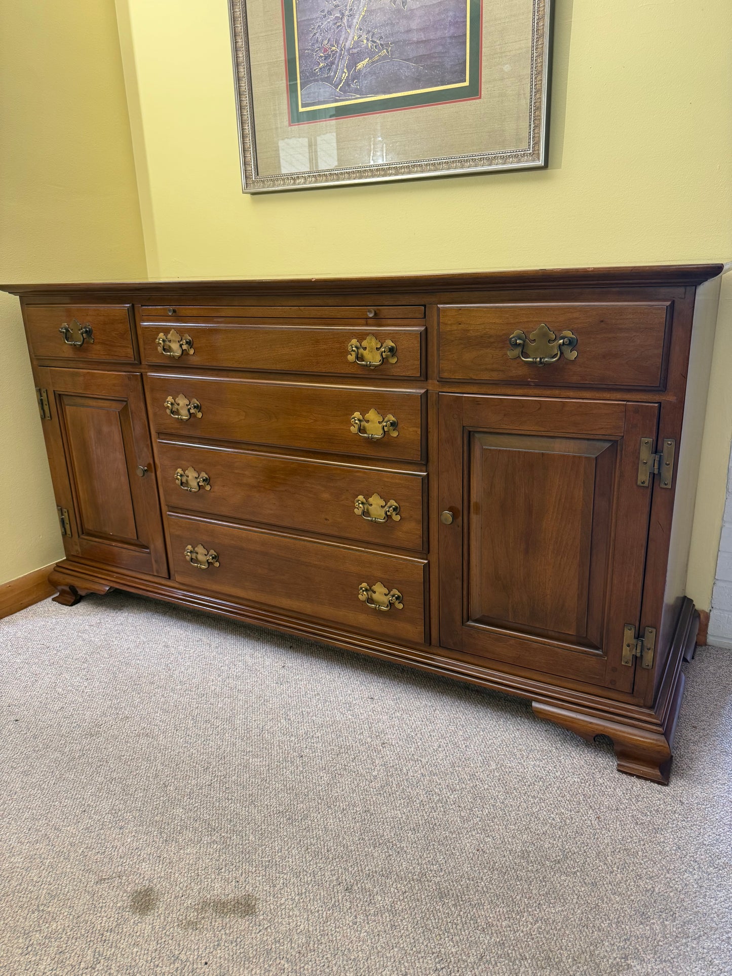 Willett Buffet Table