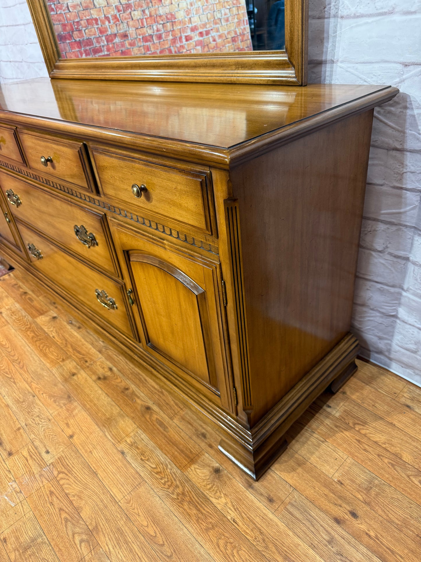 Ethan Allen Dresser