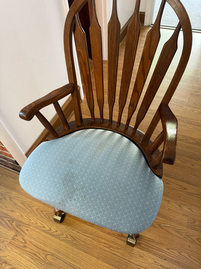 Dining Table & 6 Chairs w/ Wheels