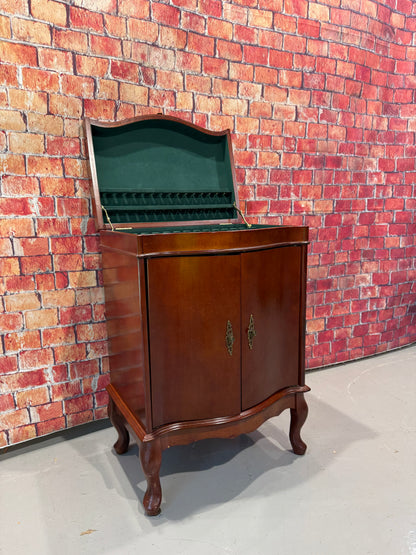 Jewelry / Silverware Chest