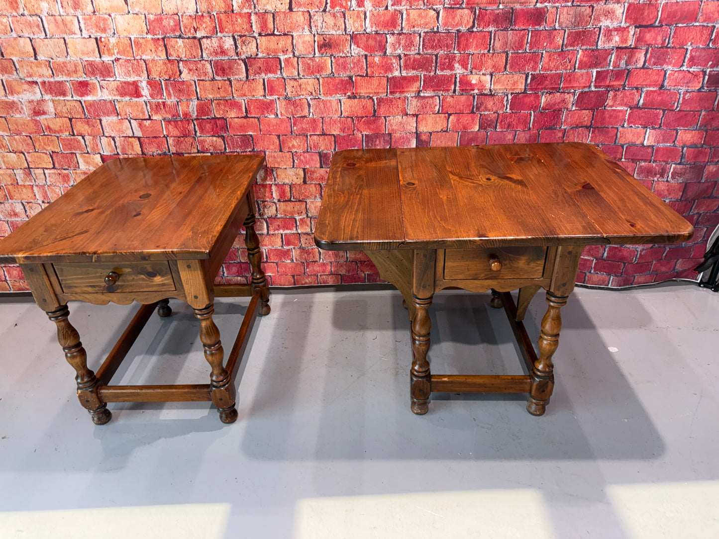 Kling End Tables