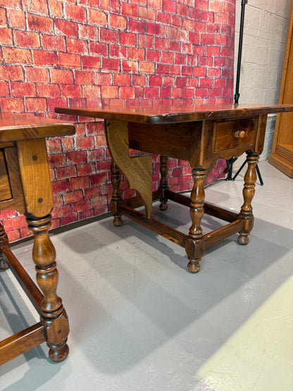 Kling End Tables
