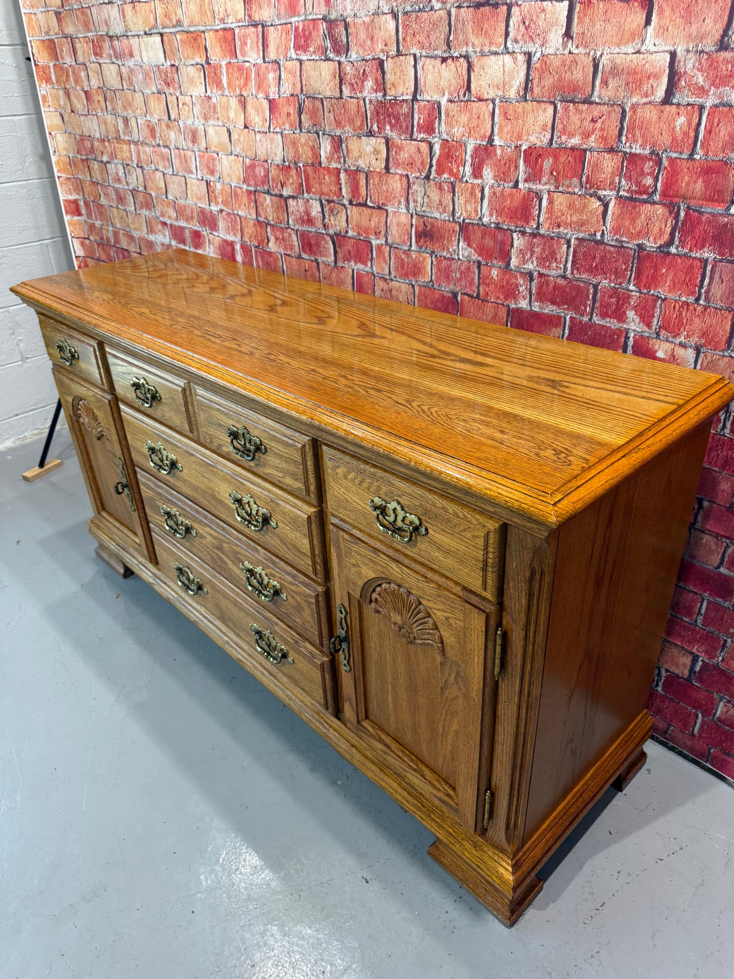 Broyhill Buffet Table / TV Stand