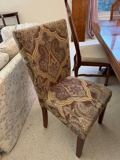 Dining Table & 7 Chairs