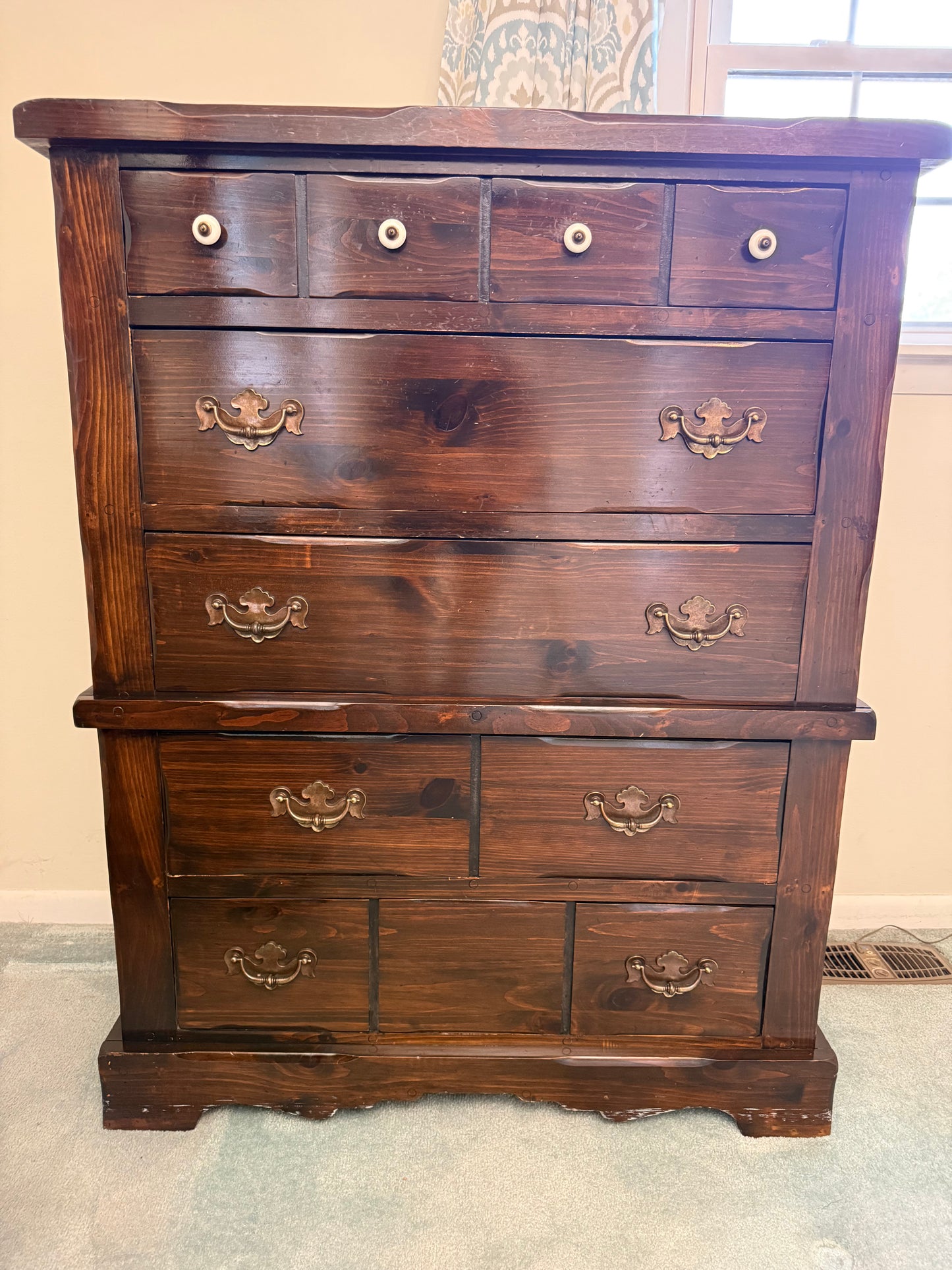 Pine Chest of Drawers