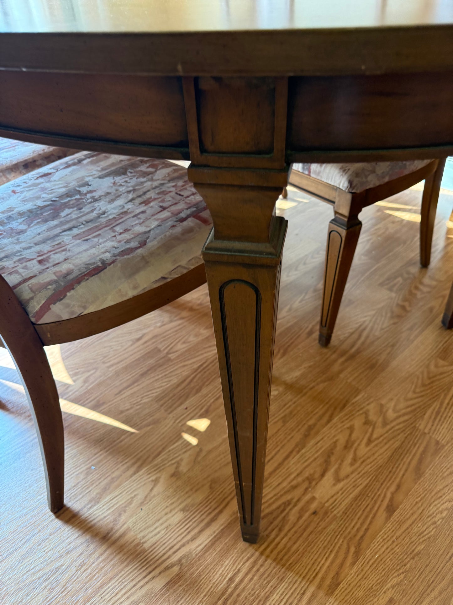 MCM Dining Table & 5 Chairs