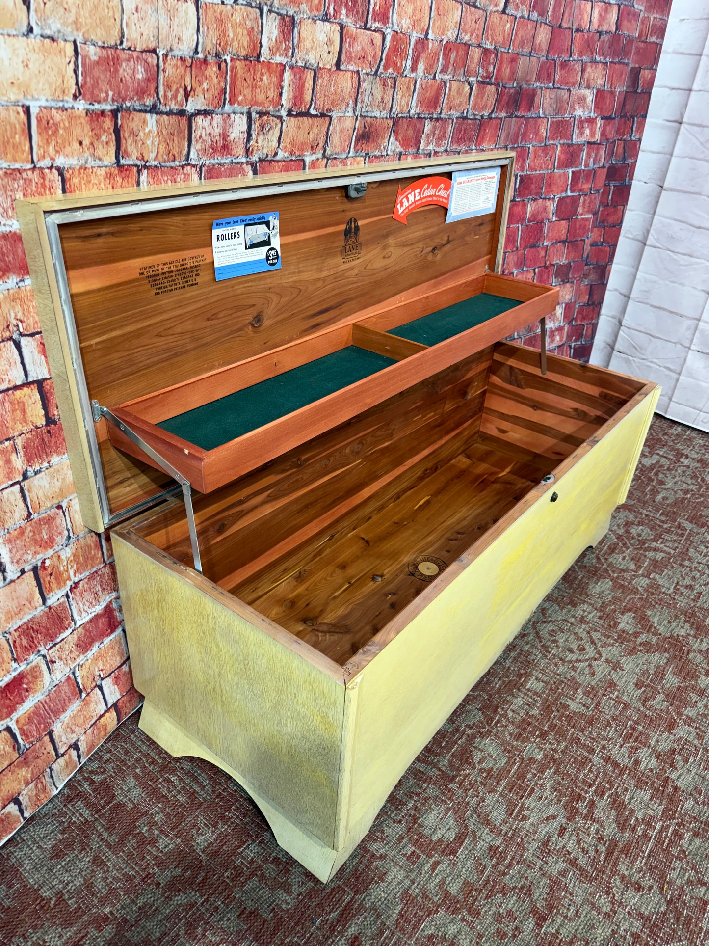 Lane Cedar Chest