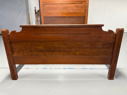 Antique Full Bed