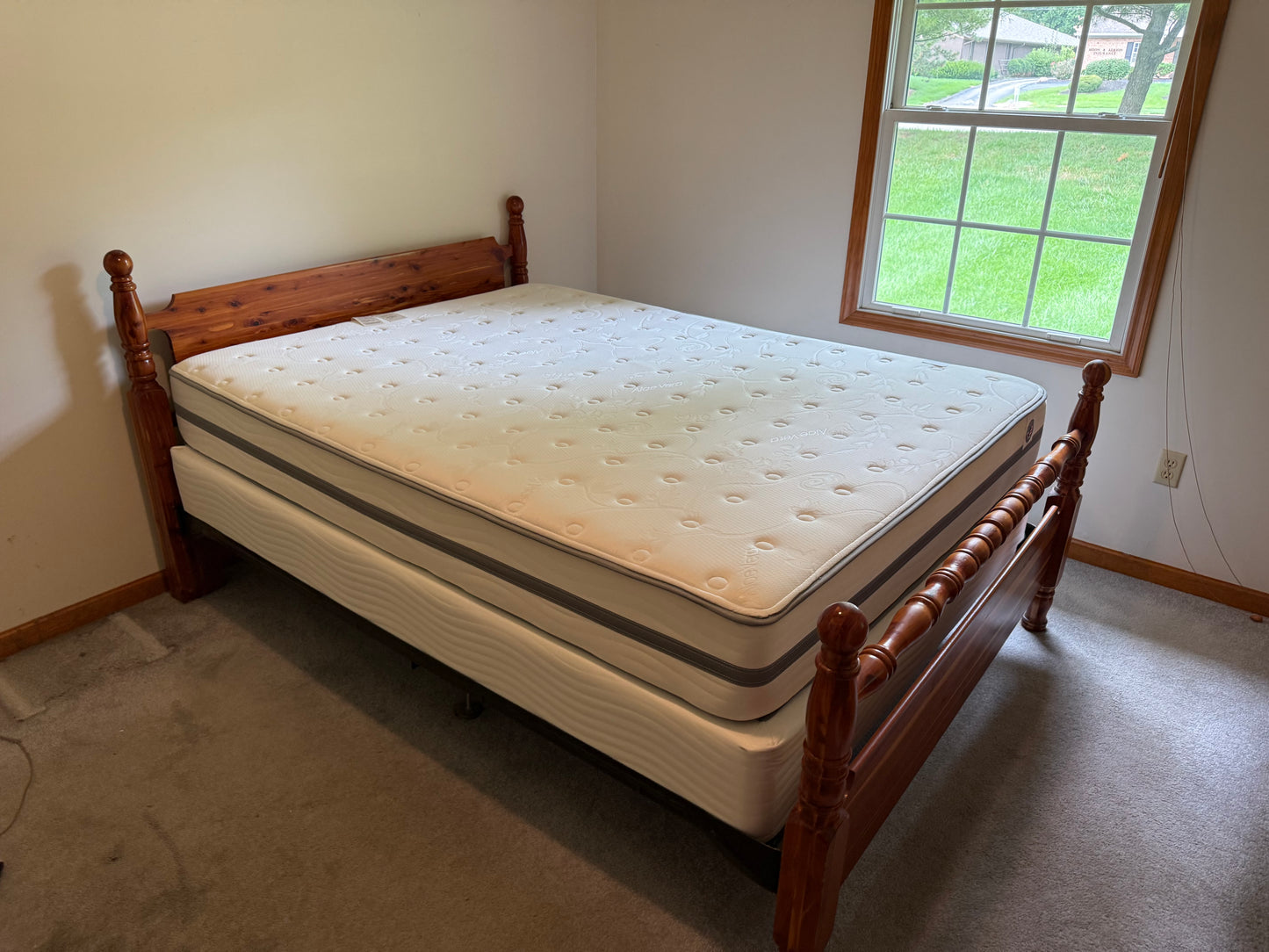 Full Bed - Cedar