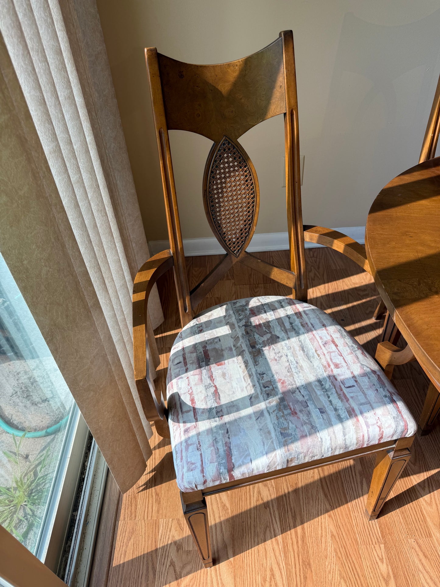 MCM Dining Table & 5 Chairs