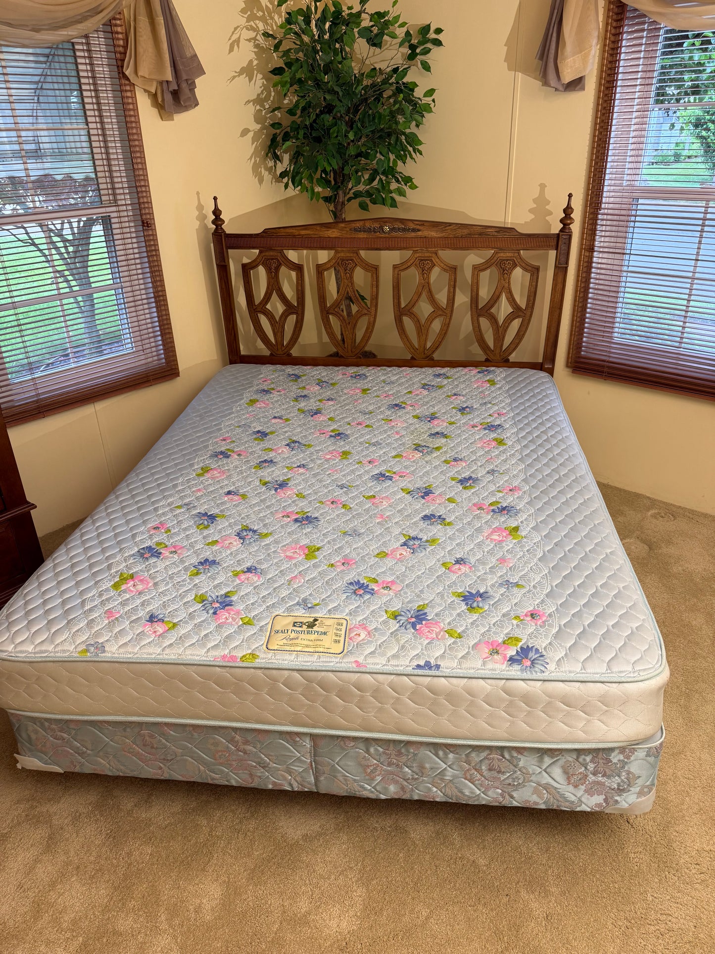 Queen MCM Bed