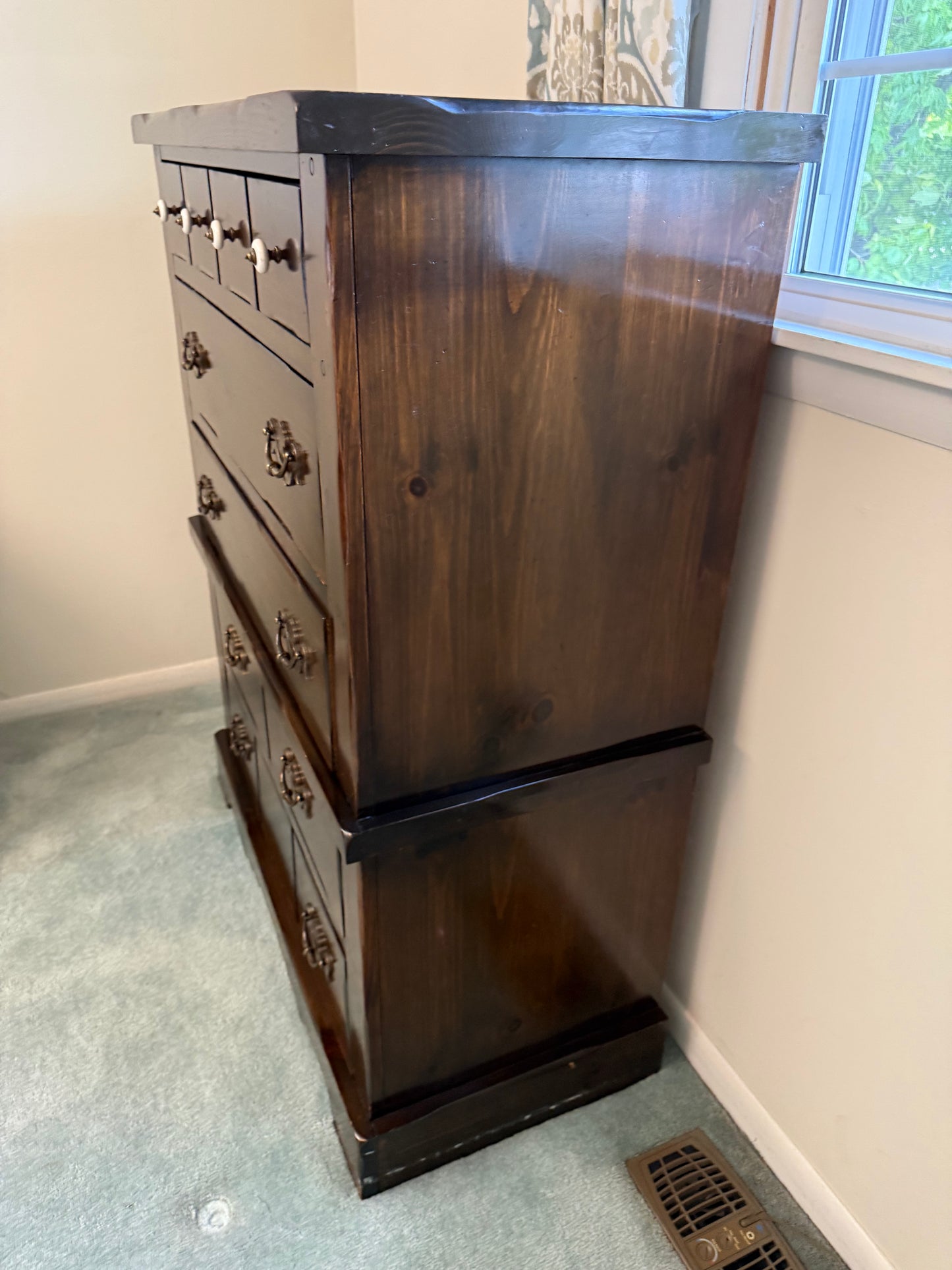 Pine Chest of Drawers