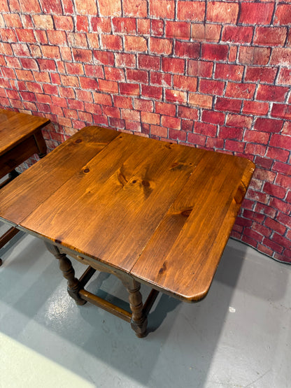Kling End Tables