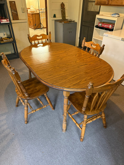 Kitchen Table & 4 Chairs