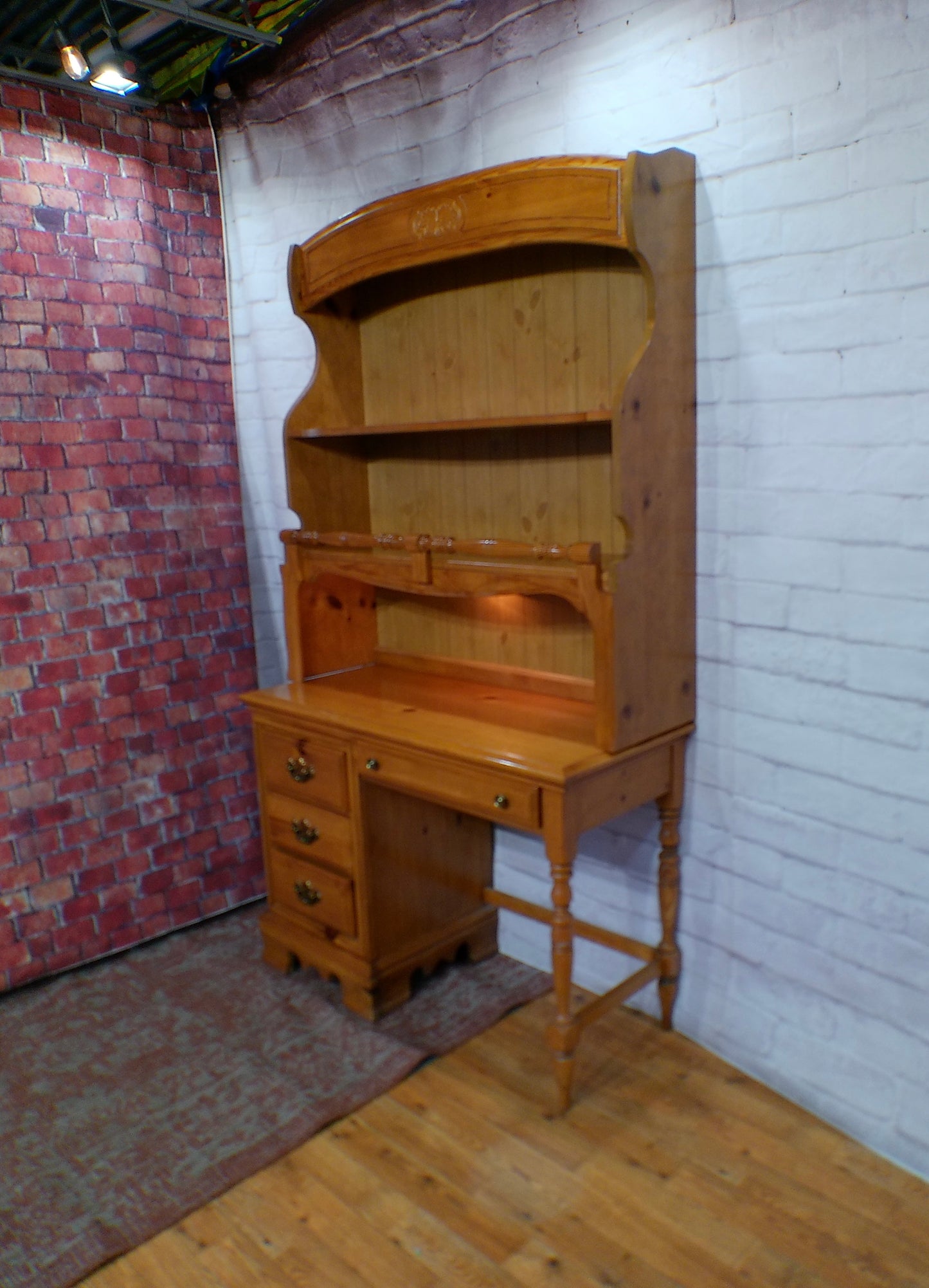 Desk with Hutch