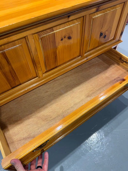 Lexington Cedar Chest