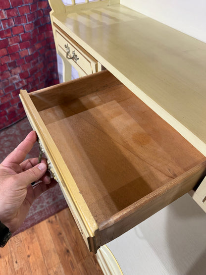Henry Link Dresser & Hutch