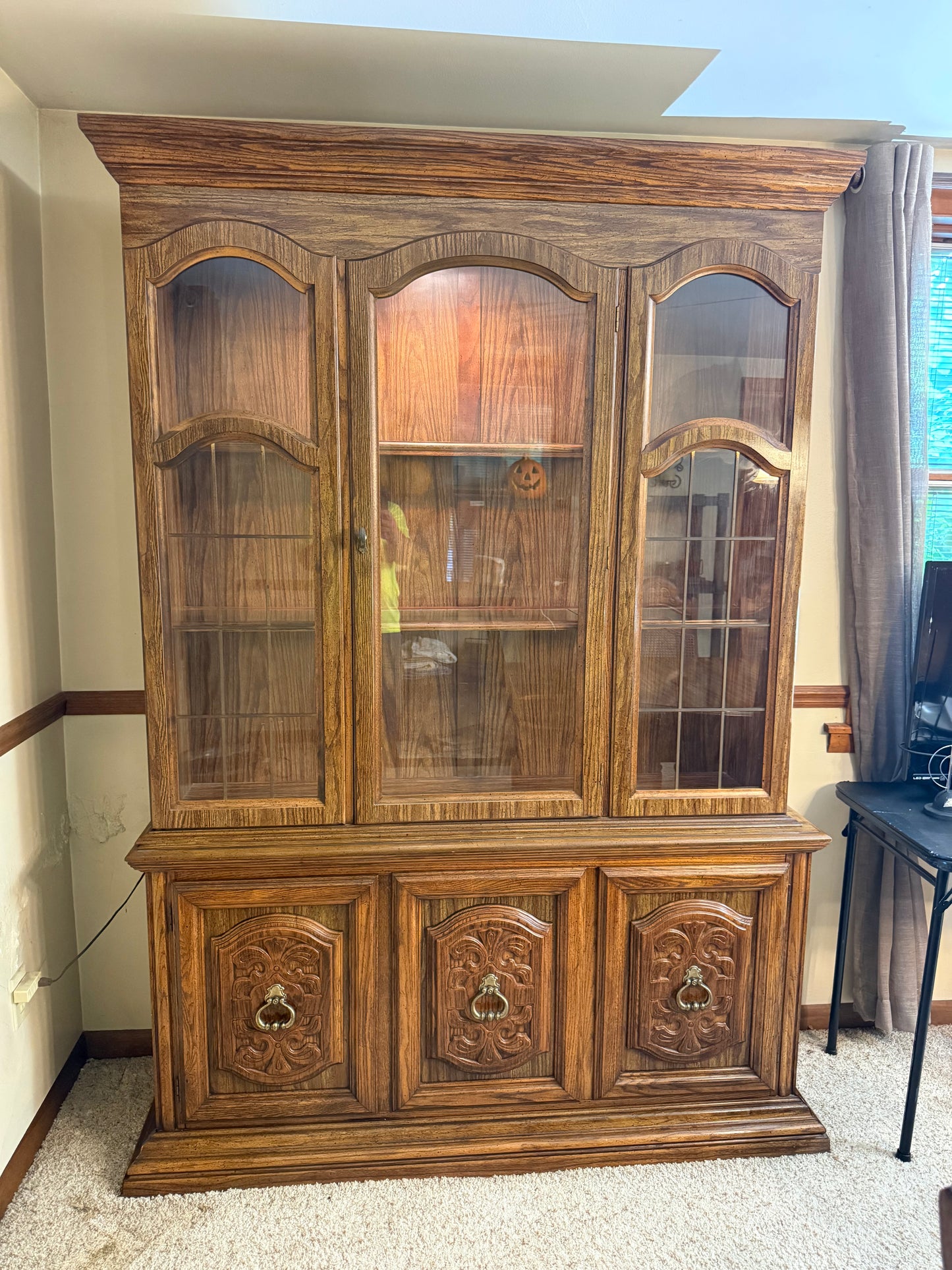 Vintage China Caninet