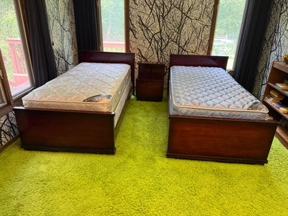 Vintage Twin Beds & Nightstand