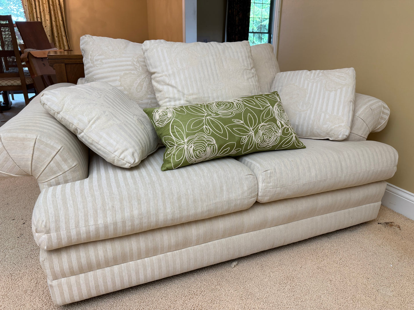 Loveseat - Lazarus