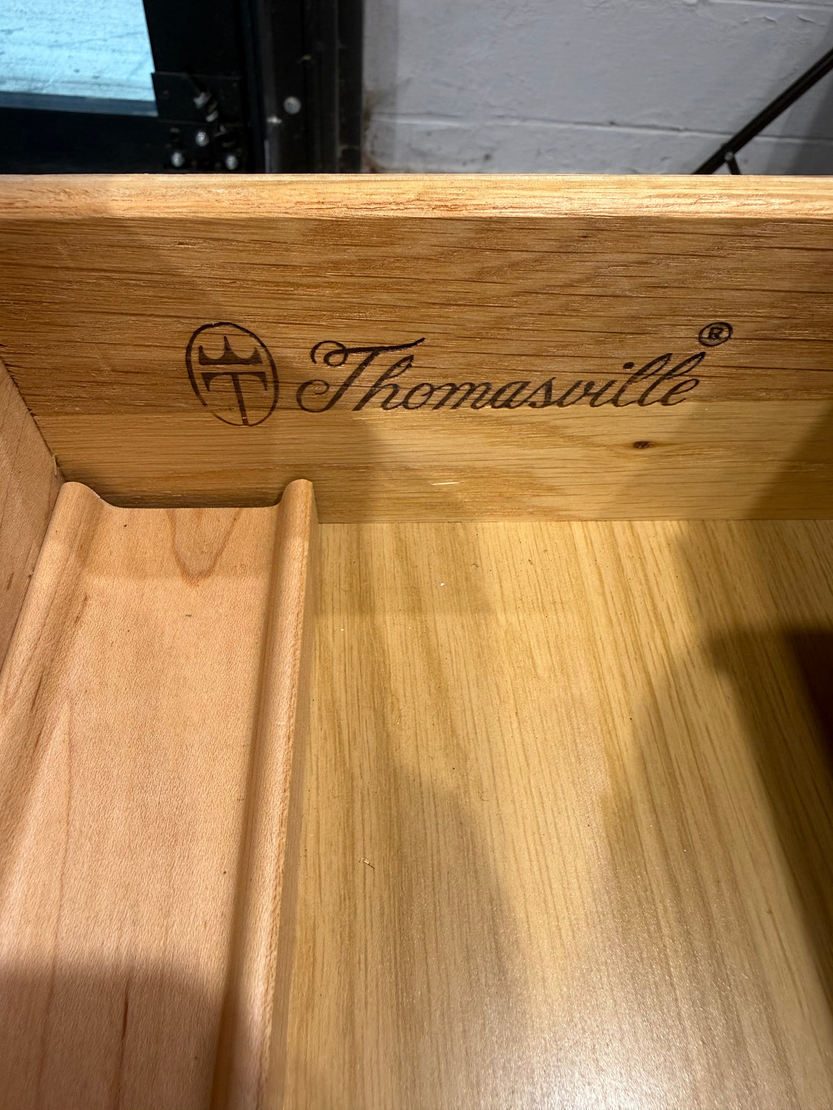 Buffet Table / Sideboard - Thomasville