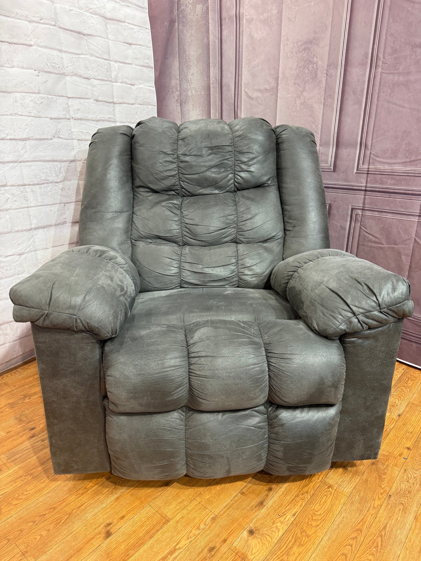 Recliner