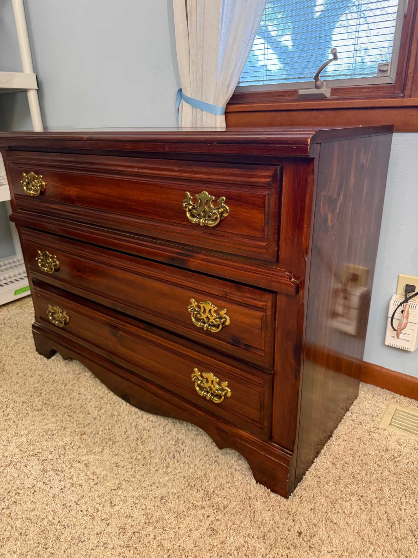 Small Broyhill Dresser