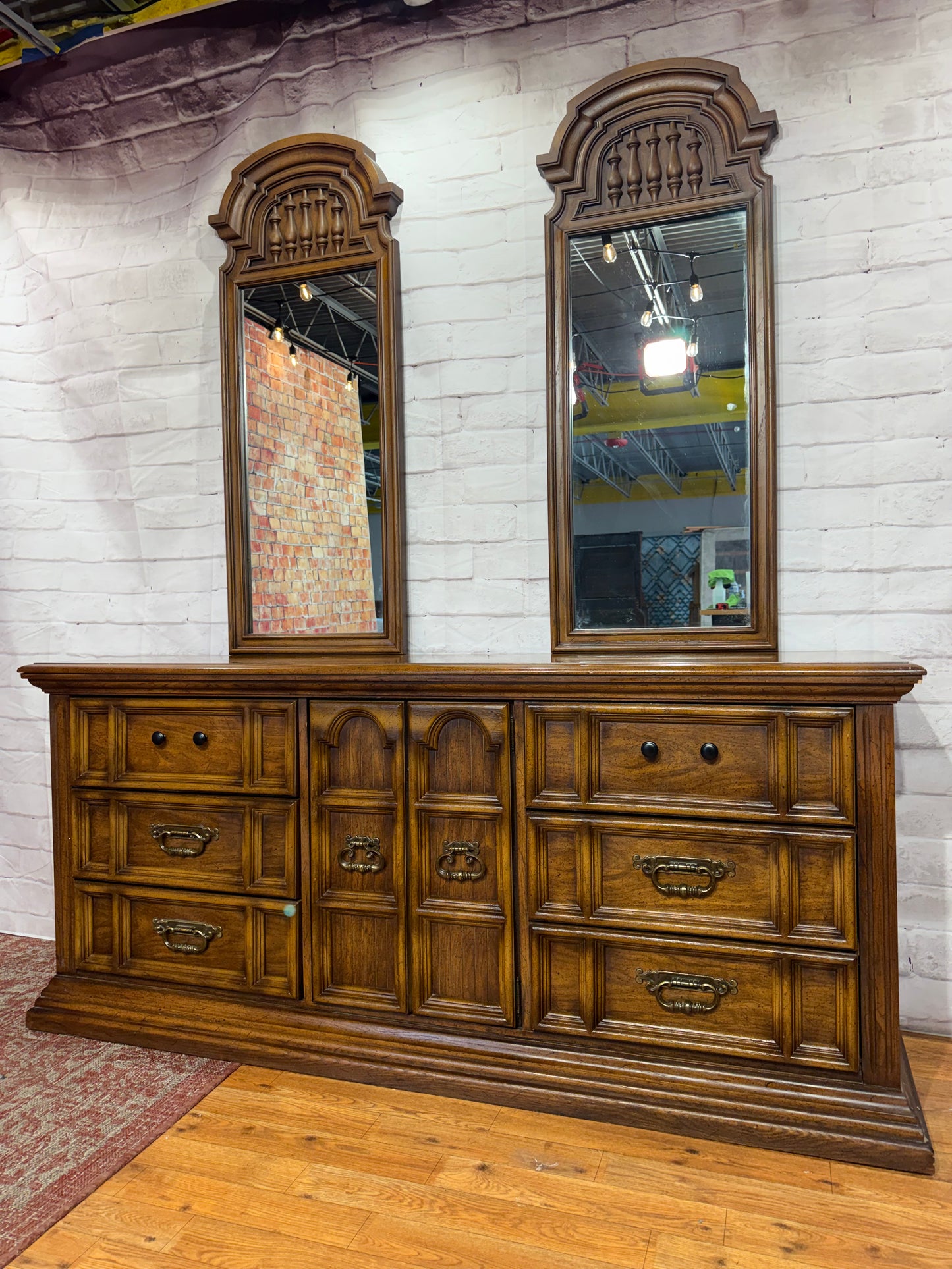 Vintage Dresser w/ 2 Mirrors