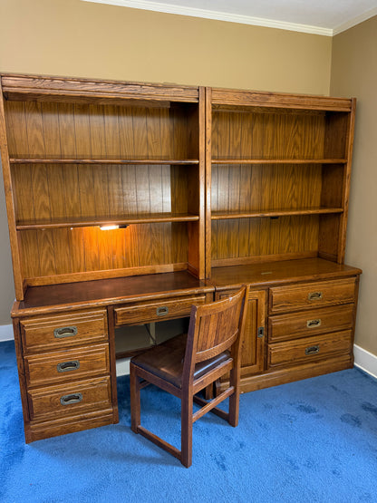 Young Hinkle Desk/Dresser